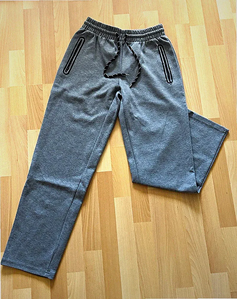Crivit Herren Jogginghose M grau Baumwolle gerades Bein elastischer Bund