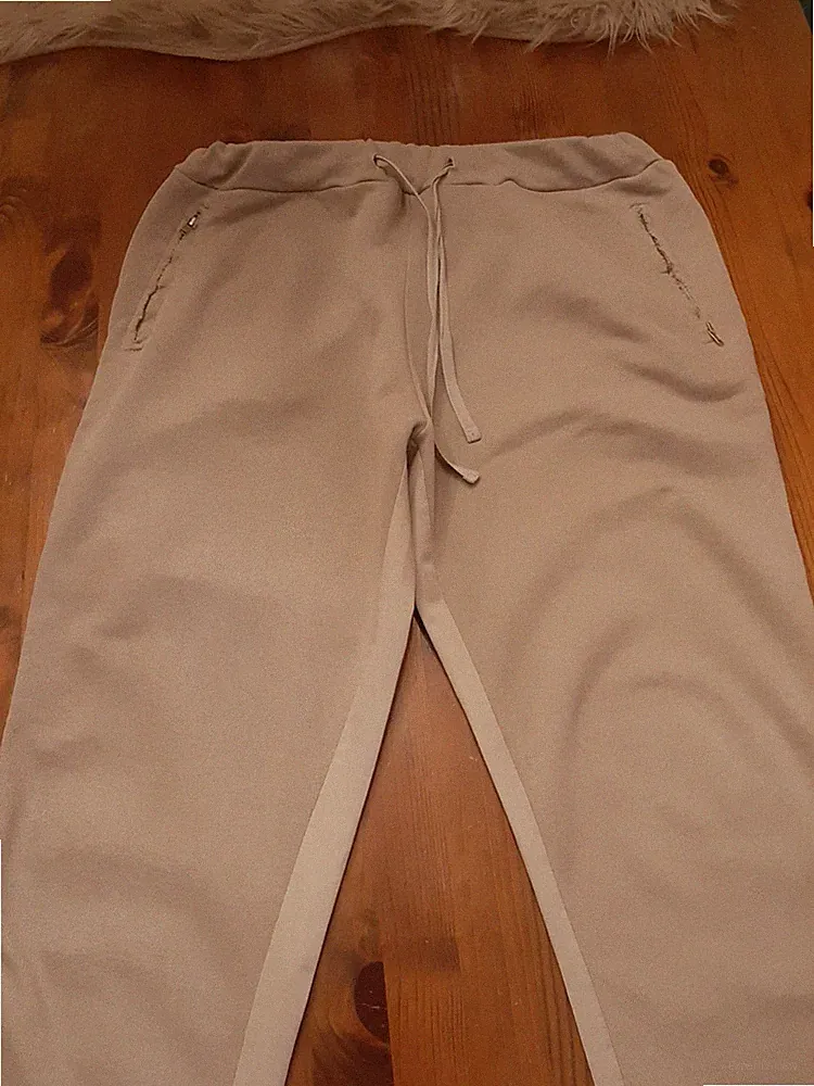 Damen Hose,Gummibund,Größe M,vorne Jersey,hinten Stoff, Seitentaschen.grün-beige