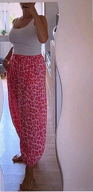 Damen Hose Leo Print Pink Leopardenmuster Schlupfhose Gummibund Bündchen NEU