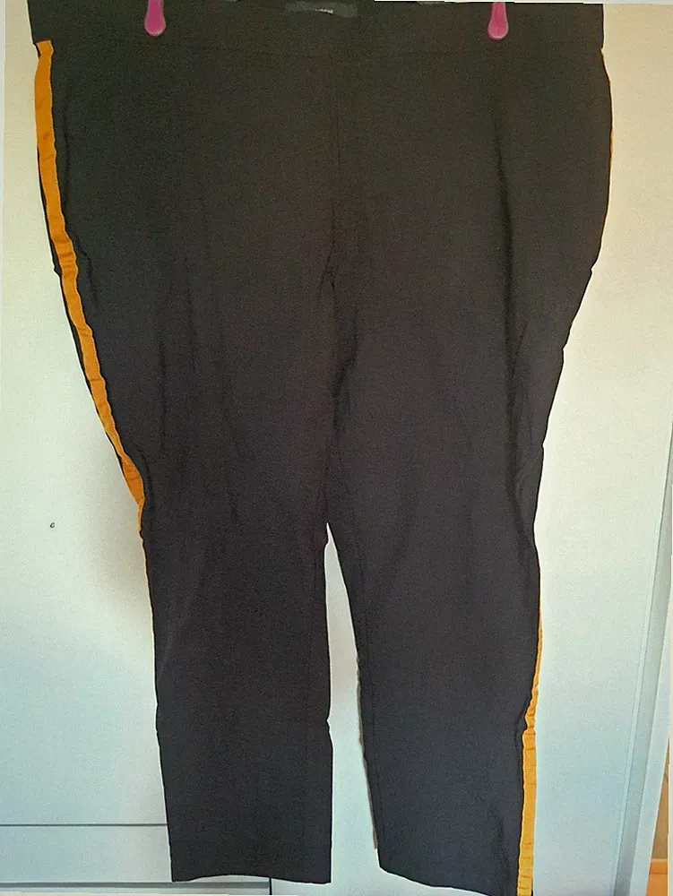 Damen Jogginghose Gr. 52/54 Schwarz/Orange, Polyester, Elastikbund, gerades Bein