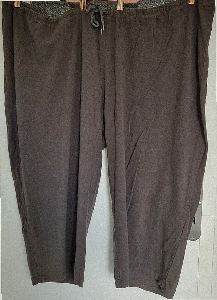 Damenhose in 4XL (Größe 52/54) Olivgrün / Tarngrün TOP Zustand