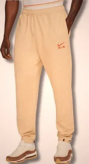 DV9845-252 Nike Sportswear Beige Jogginghose Herren