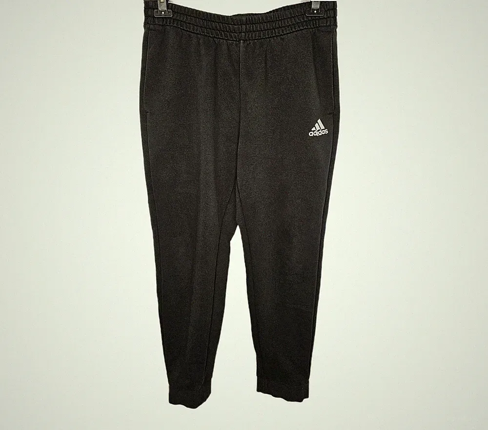EK12418 Herren Jogginghose von Adidas, schwarz, Gr.46/48