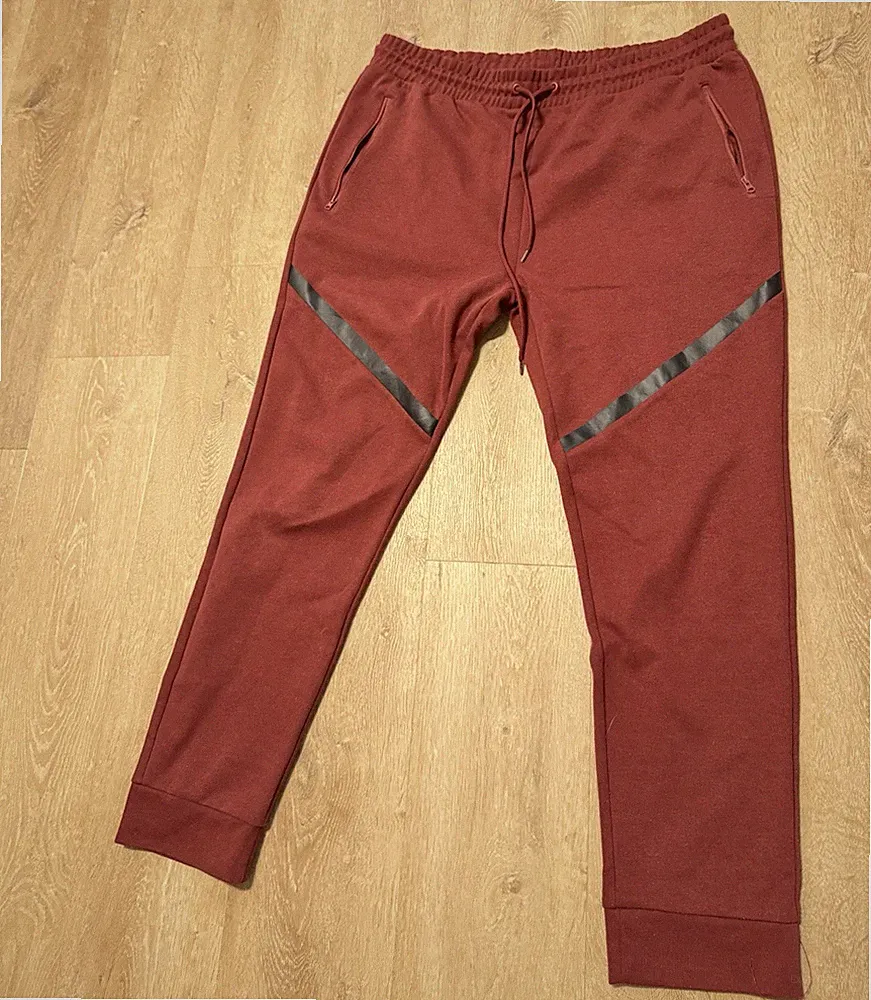 Ergonomixx Herren Jogginghose XXL bordeauxrot, elastischer Bund, Taschen
