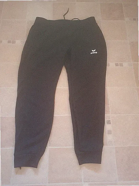 erima schwarze Sport Hose, Größe 40