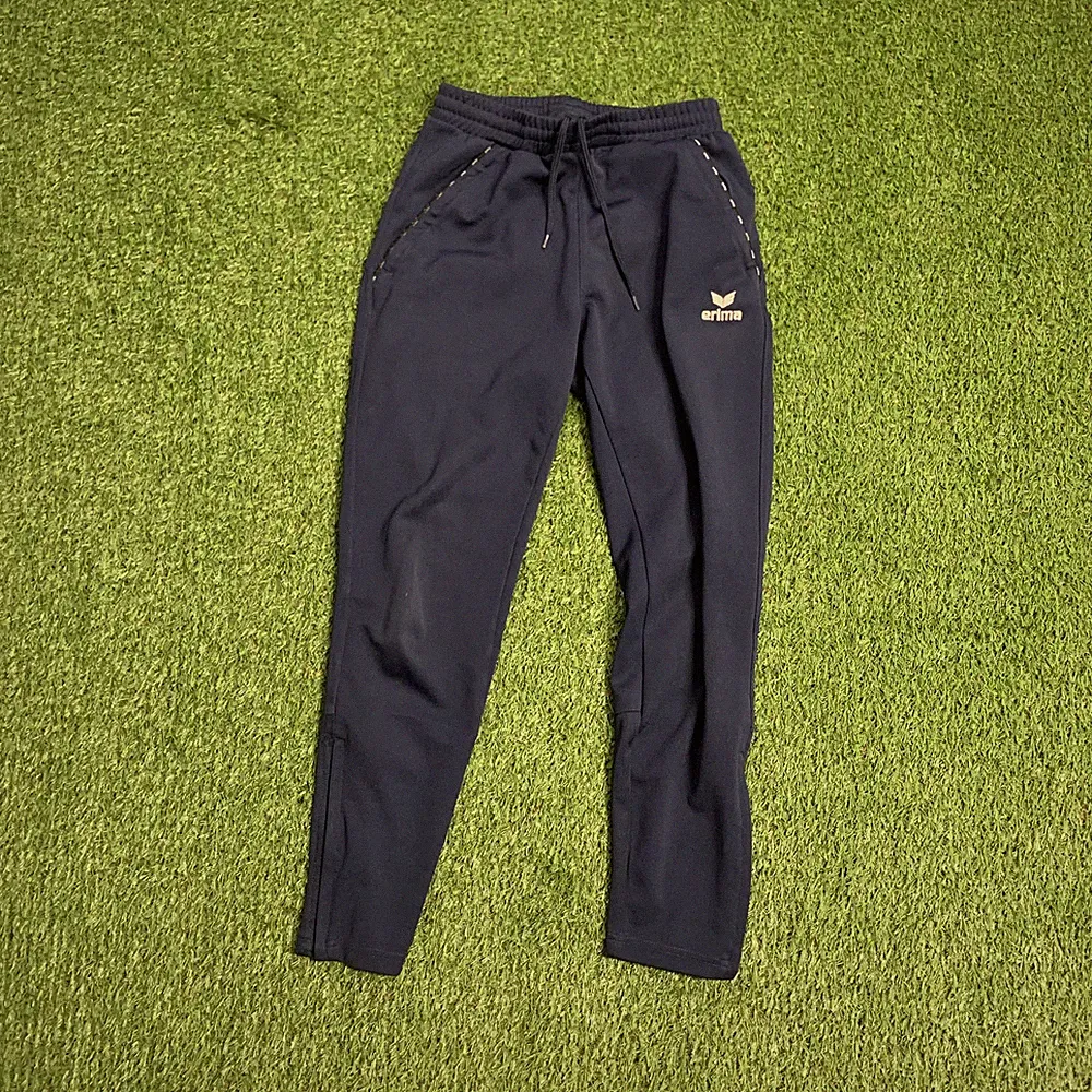 Erima Trainingshose Jogginghose Kinder Gr. 164 dunkelblau
