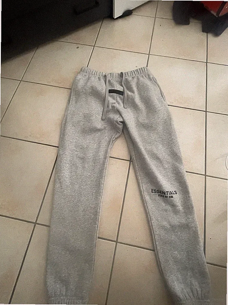 ESSENTIALS FEAR OF GOD Herren Jogginghose Grau M Kordelzug elastischer Bund
