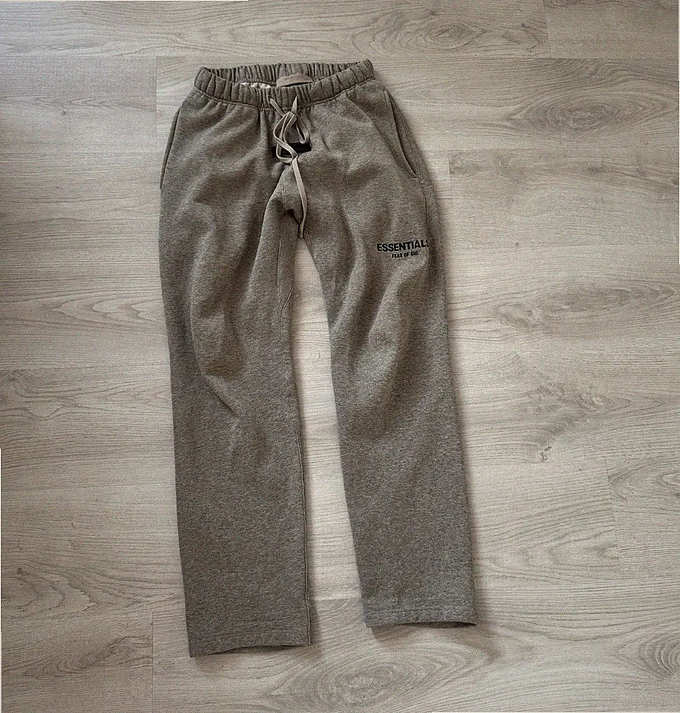 Essentials Fear of God Herren Jogginghose Grau S Baumwolle/Polyester Logo