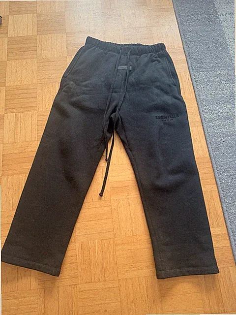 Essentials Jogging-Hose, Größe M, Schwarz