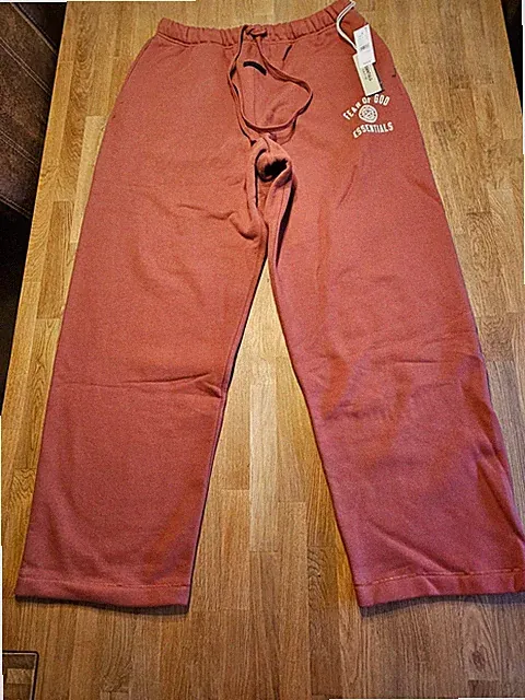 Fear of God Essentials Fleece Sweatpant/Jogger Crimson in XL
