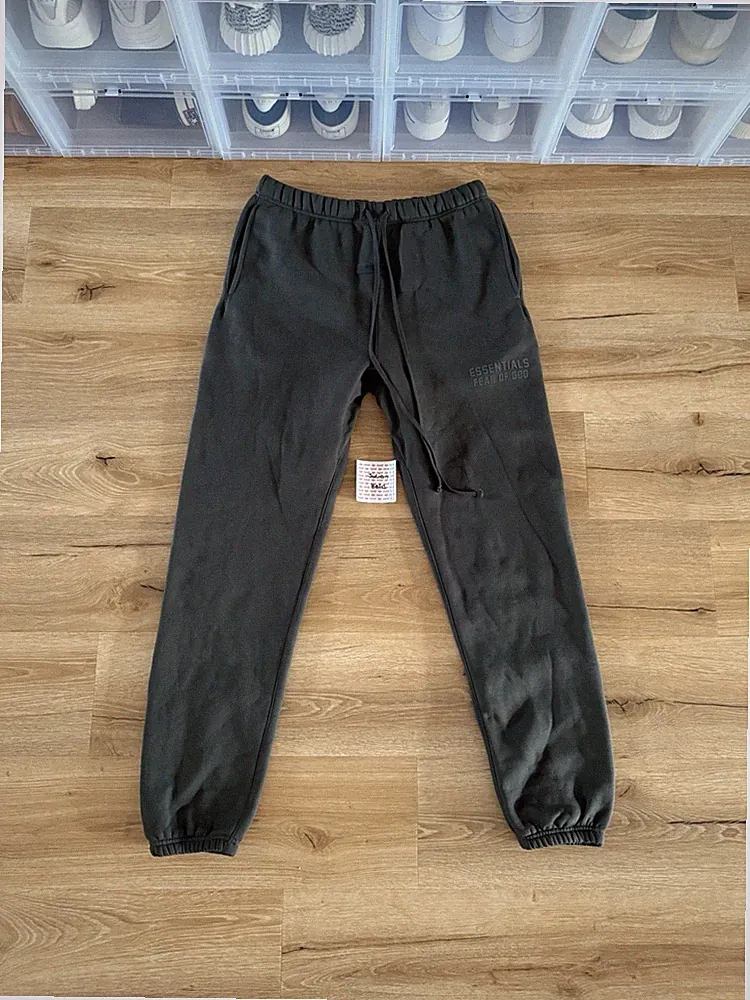Fear of God X Essentials Sweatpants Khaki Größe M