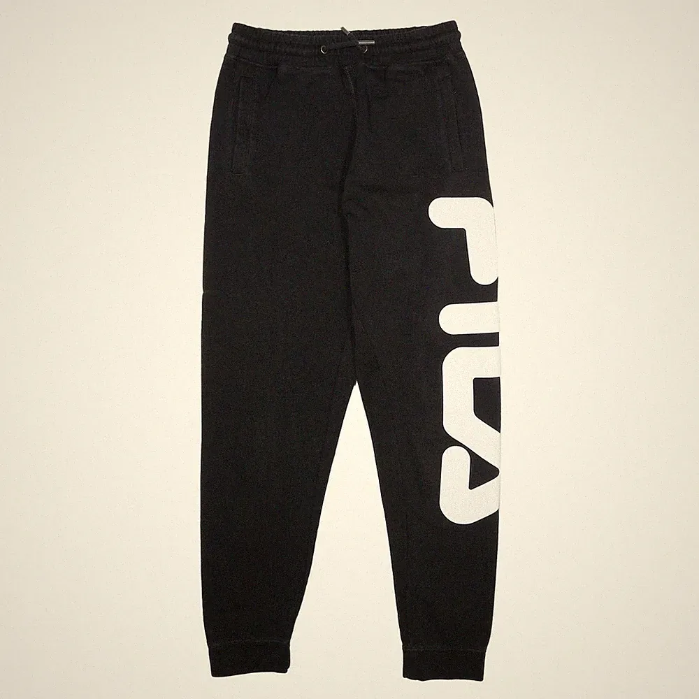 FILA Herren Jogger Schwarz XS W26 L30 Baumwoll-Mix Regular Tapered Logo Print