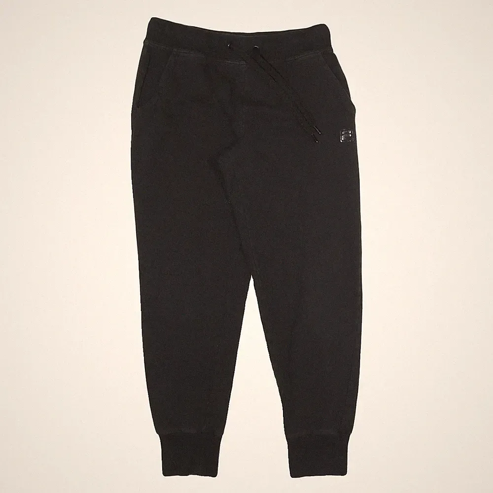 FILA Herren Jogginghosen Schwarz Slim Tapered S W28 L27 Baumwollmix