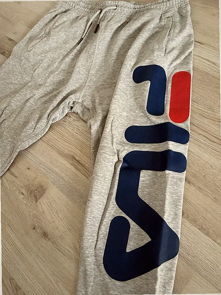 Fila Jogginghose, Größe L
