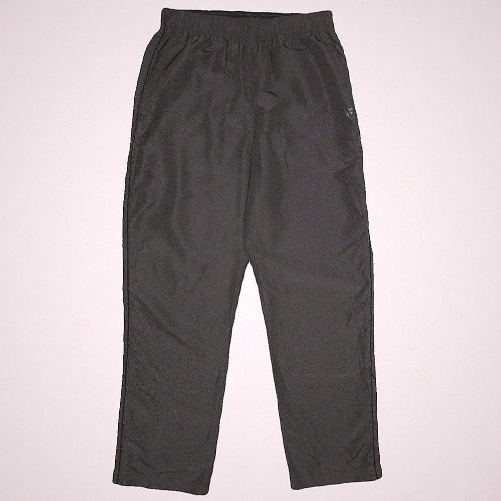 FILA Jogginghose Schwarz M W30 L30 Regular Fit Gerades Bein Polyester