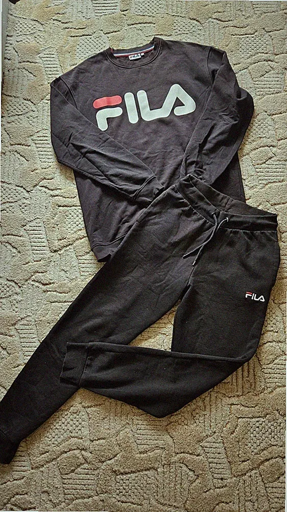 FILA, Sweatshirt (M) mit Hose (S), schwarz