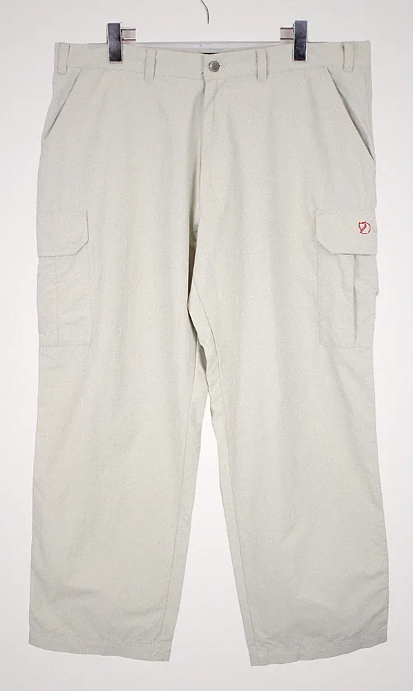 FJALLRAVEN Herren Trekkinghose Regular Fit Reißverschluss Grau (EU) 54