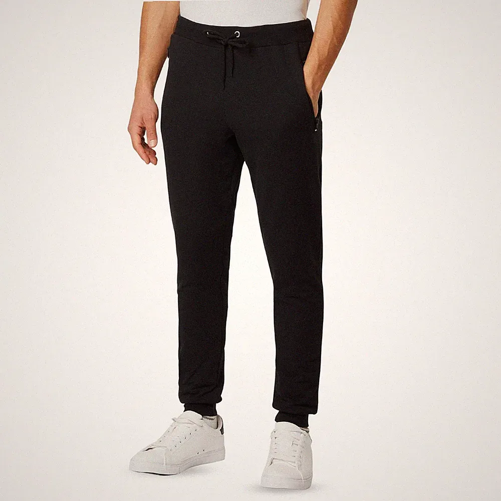44 Slim Fit