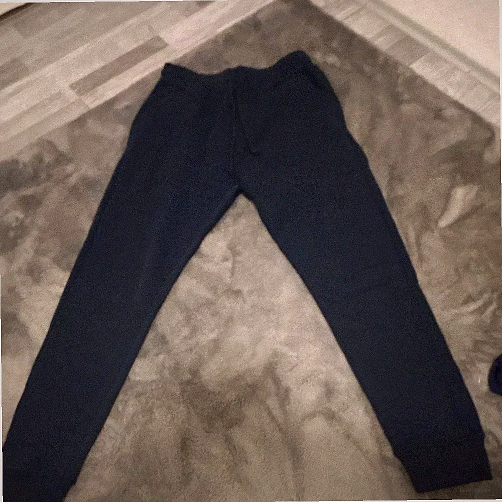 FSBN Herren Jogginghose Schwarz Gr. M mit Kordelzug, elastischer Bund