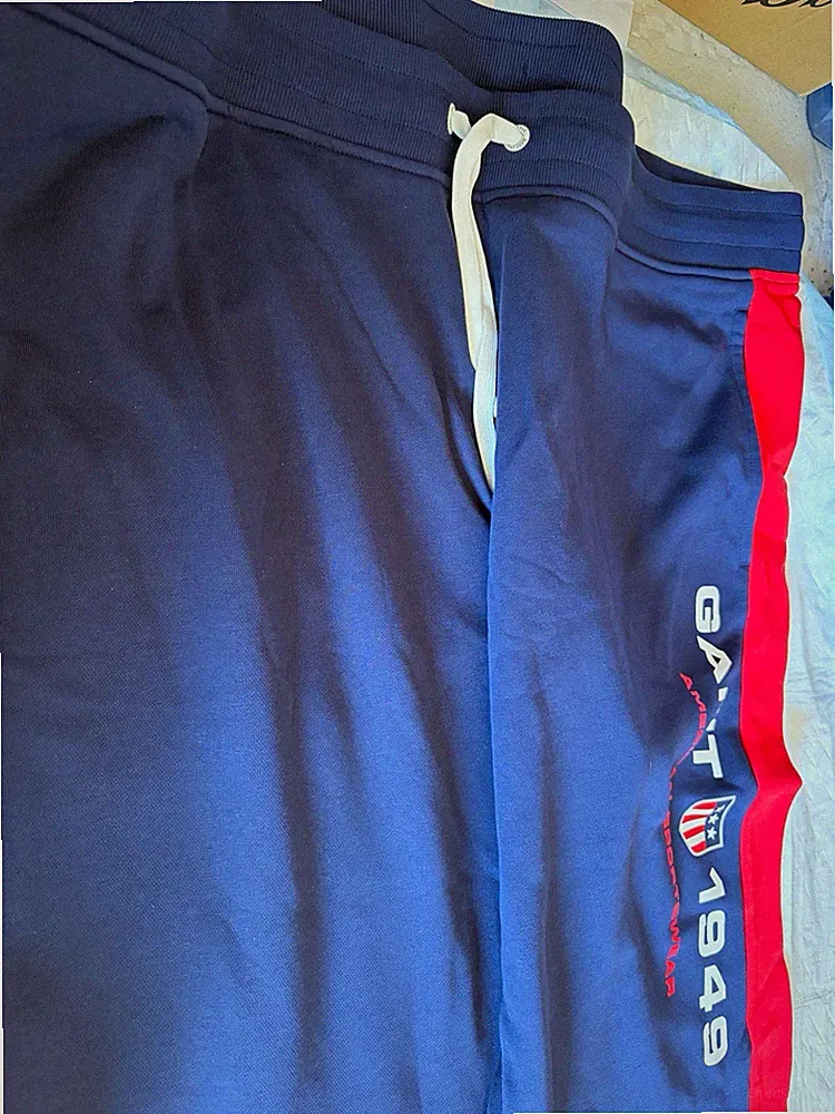 GANT Retro Shield Sweat Pants Herren Jogginghose Blau/Rot 5XL Übergröße