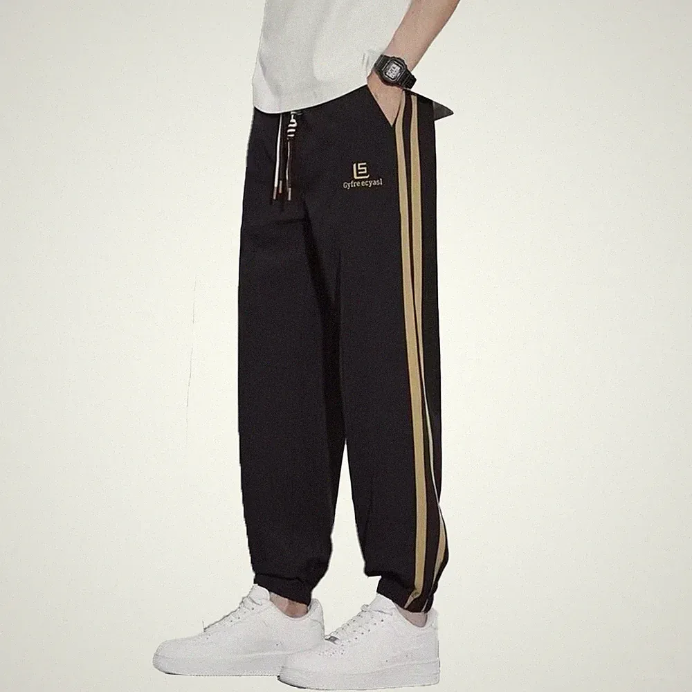 Gestreifte Herren Polyester Hose schnelltrocknend für Sport Laufen Jogginghose
