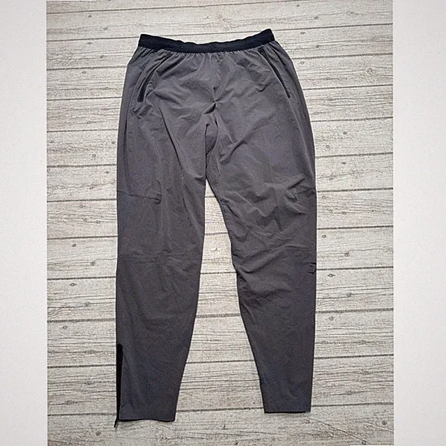 Gymshark Joggers Men's XL Gray Tapered Ankle Zip Athletic Training Activewear