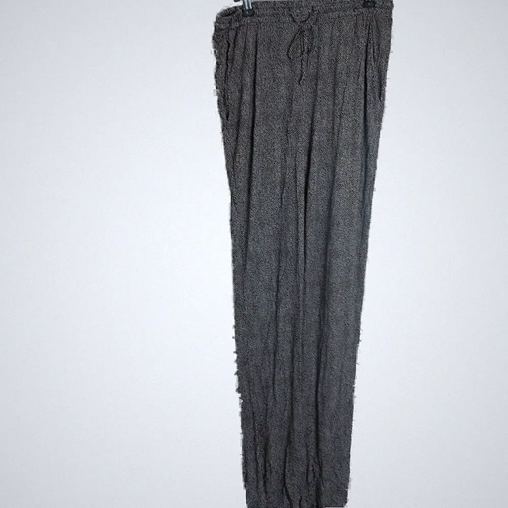 H&M Damen Stoff Schlupfhose Grau gepunktet Größe S - Bequeme Jogginghose