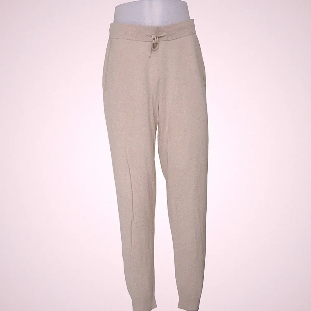 H&M, Jogginghose, Größe: M, SLIM FIT, Beige, Acryl, Einfarbig, Feinstrick #MSK