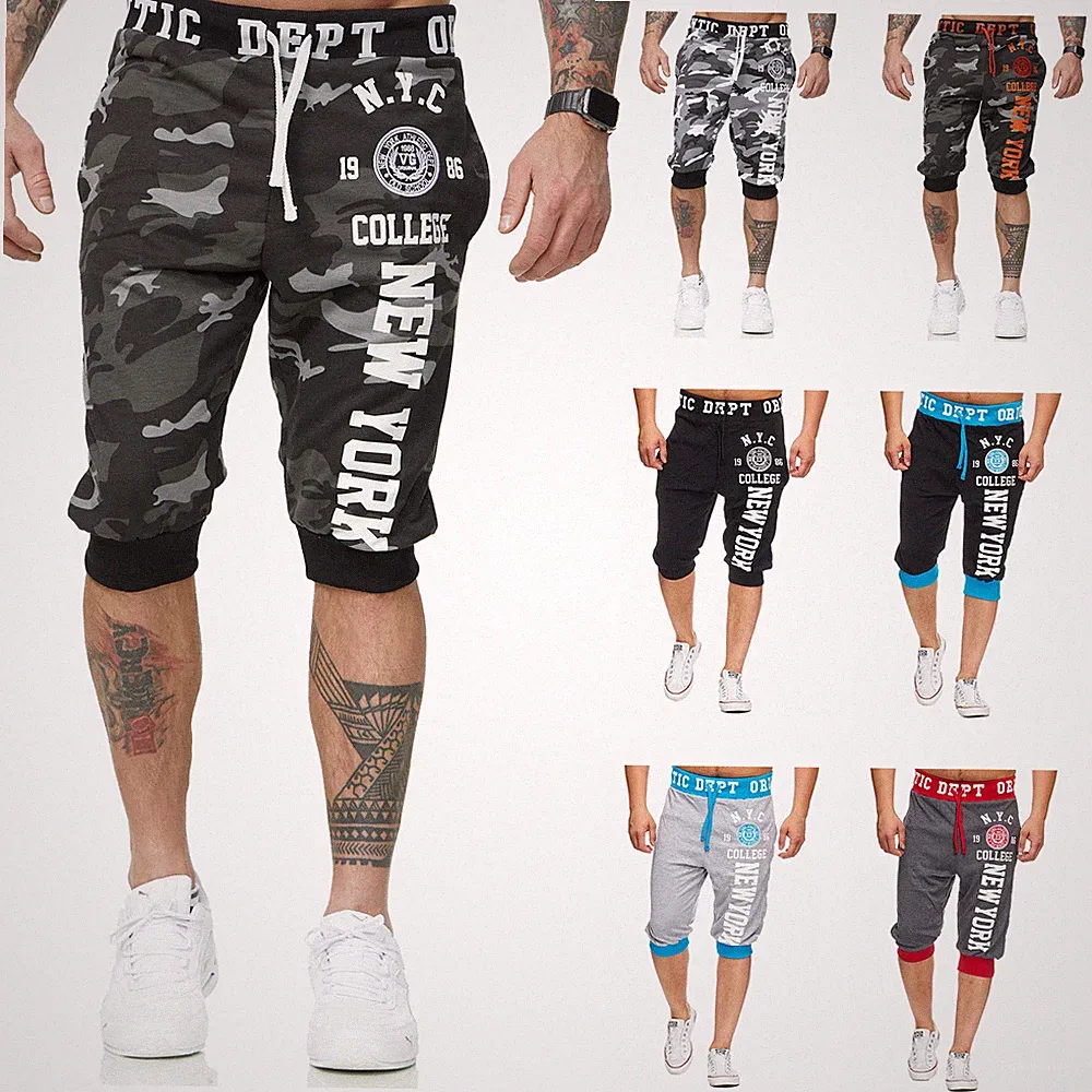 Camouflage Caprihose