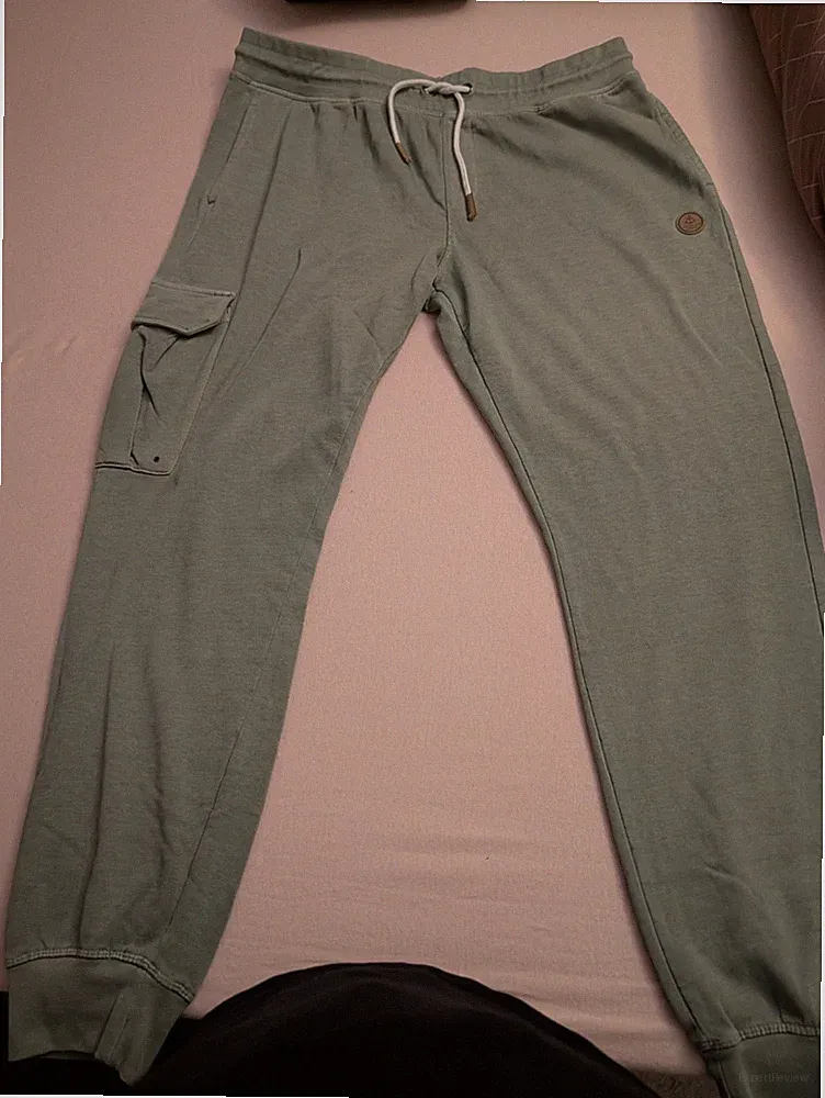 Herren Cargo Jogginghose XL 75cm Kordelzug Bündchen Cargo-Taschen grün Logo