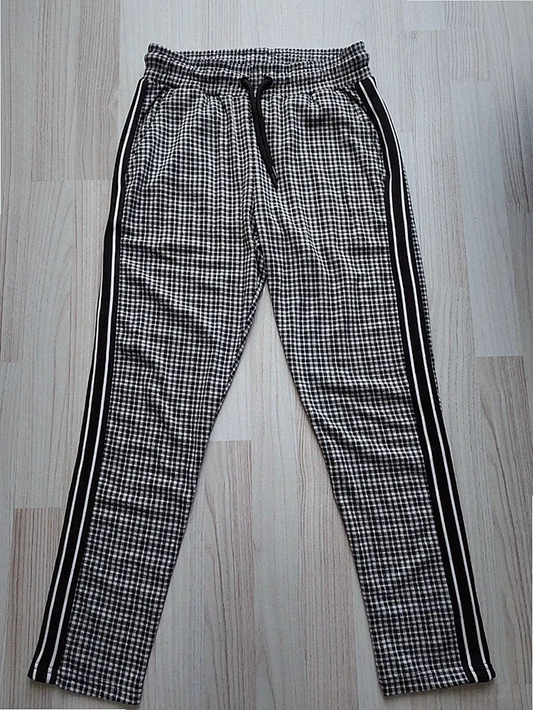 Herren Hose , Stoff , kariert , Größe S , neuwertig