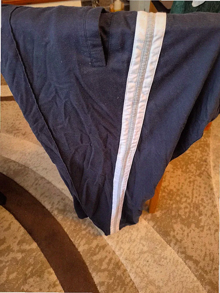 herren jogginghose, blau- weißer Streifen, Gregori, gr. 68