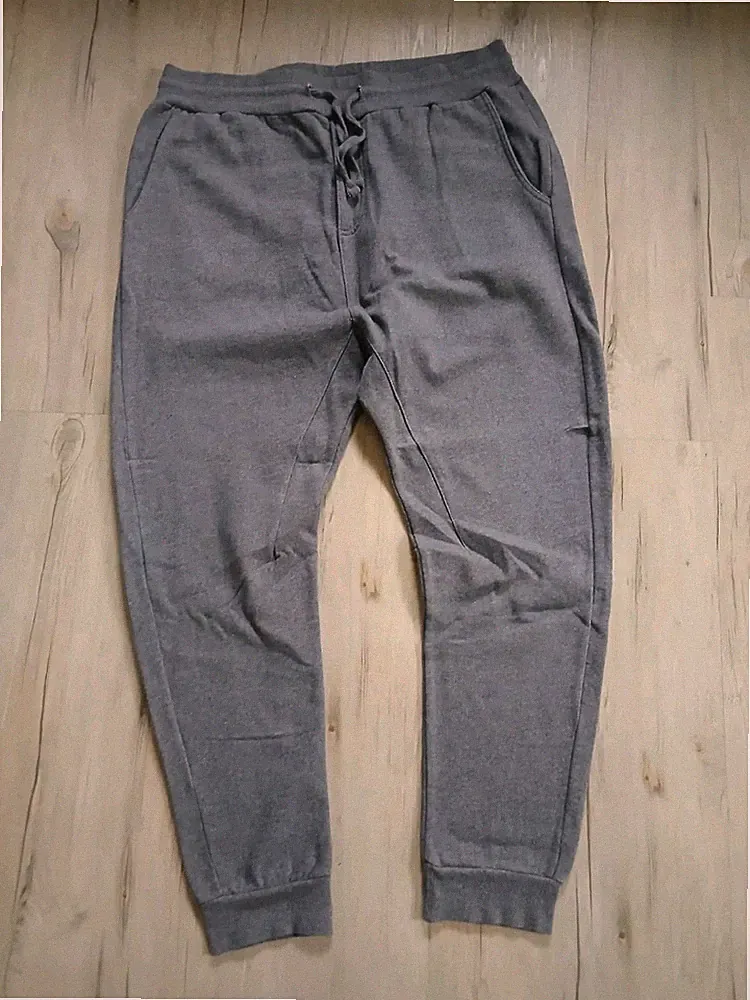 Herren Jogginghose Gr. 42/ 32 grau