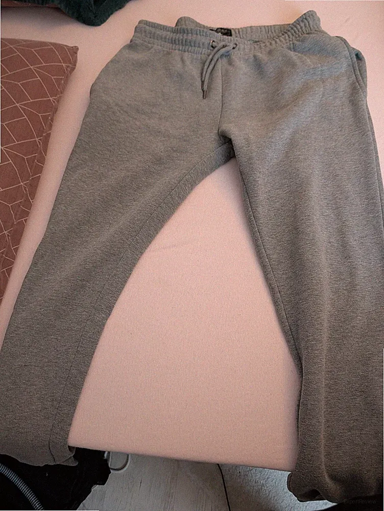 Grau Regular Fit
