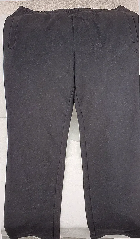 Herren Jogginghose Joy, Gr. 27, 54 % Baumwolle 46 % Polyester, schwarz,gebraucht