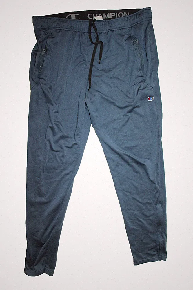 Herren Jogginghose / Sporthose Track Pants Champion, GR L (Etikett M)
