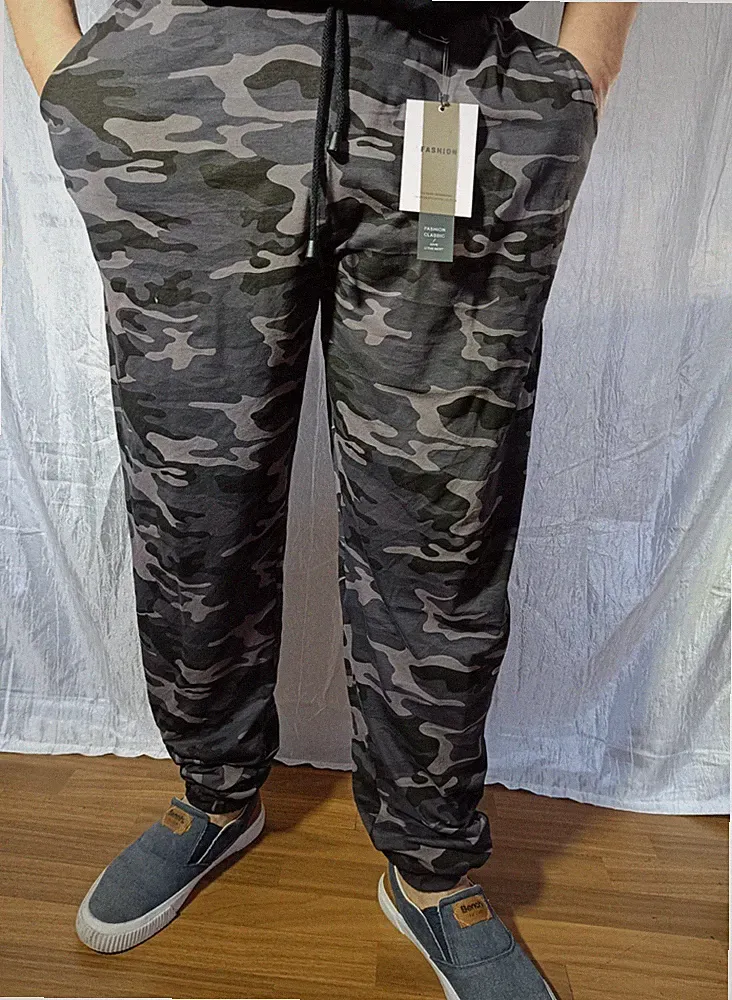 Herren-Jogginghose, Übergröße 64/7XL , militärisches Tarnmuster