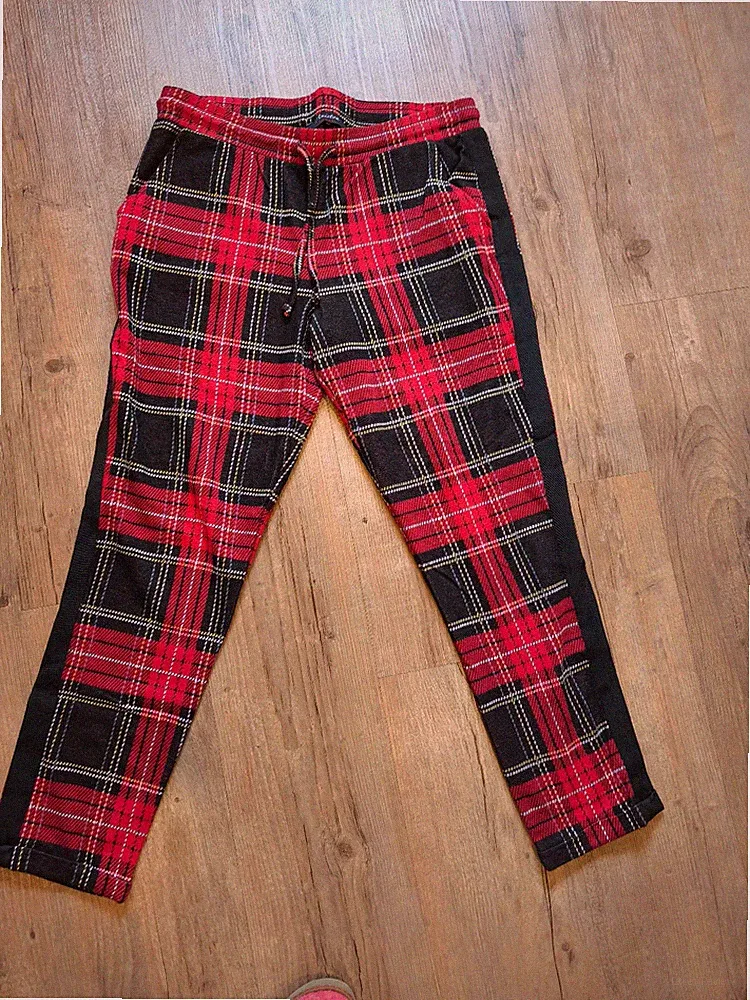 Hose Damen Farbe: rot kariert Gr: 38