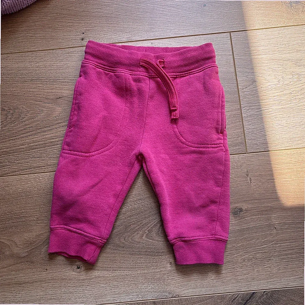 Hose Jogginghose 62/68 Pink