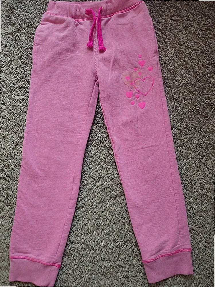 Hose lang, Jogginghose gefüttert 122/128, rosa, Herzen.