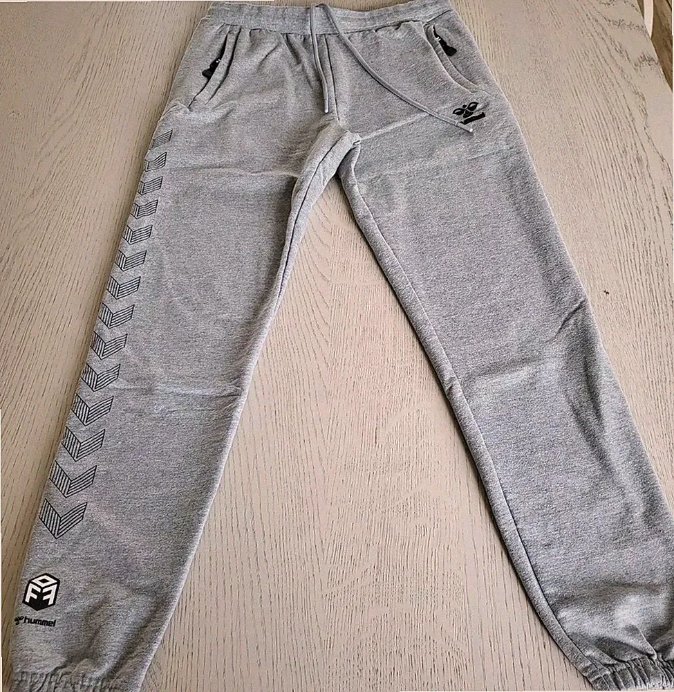 hummel jogginghose damen Gr.XS Hellgrau, Neuwertiger Zustand (nur 1 mal getragen