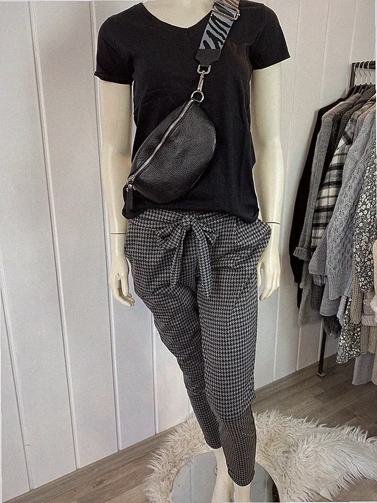 Italy Cozy Jogpants Hose S M L 36 38 40 42 Dunkelgrau Schwarz Anthrazit kariert