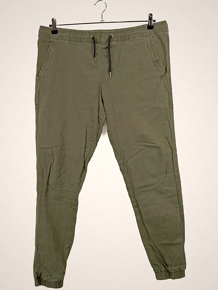 Jack & Jones Herren Jogginghose Gr. 26x34 Oliv Casual Freizeithose