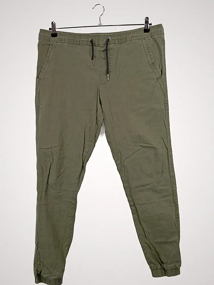 Jack & Jones Herren Jogginghose Gr. 26x34 Oliv Casual Freizeithose
