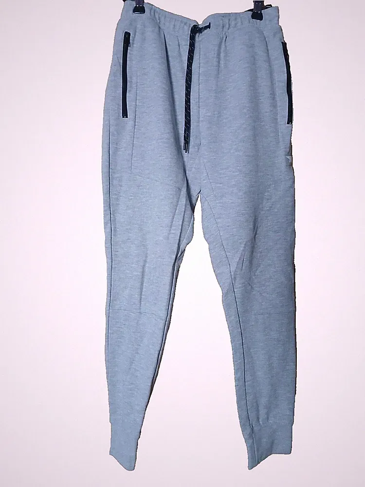Jack & Jones Jogginghose S Herren grau 1x getragen Freizeithose