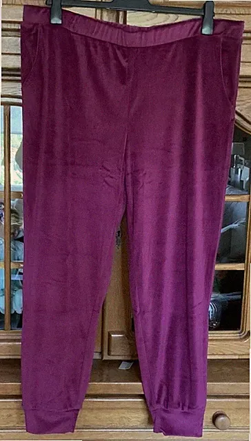 Janina Samt Jogginghose Bordeauxrot Gr.XL Neu