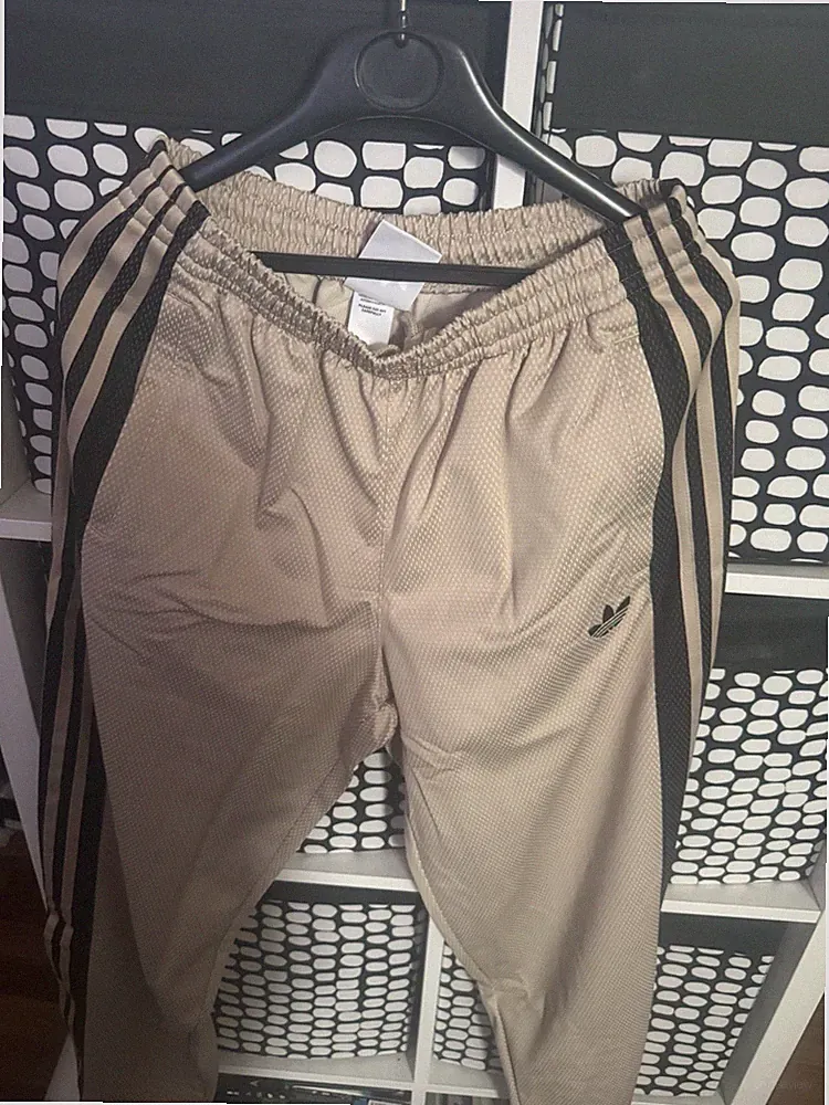 Jogginghose Der Marke Adidas, Farbe Gold, Größe S, Neu
