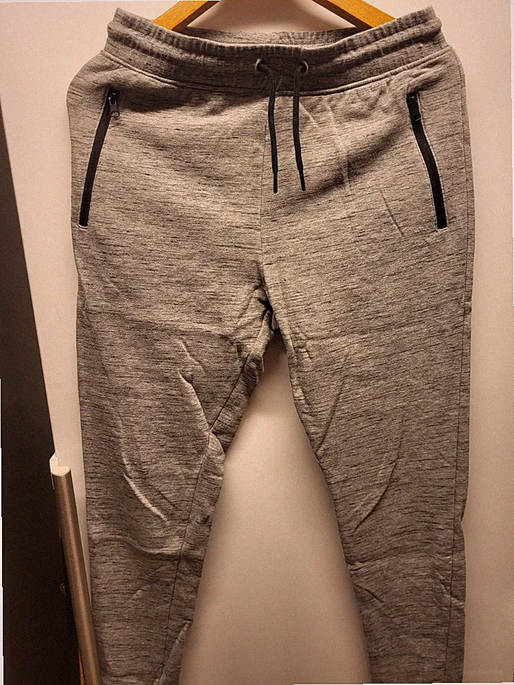 Unisex Slim Fit
