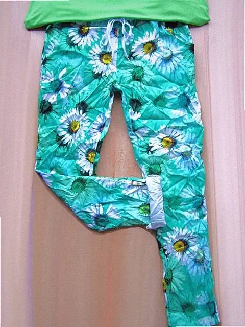 Joggpant Jogpants Jogginghose Hose BLUMEN MARGERITEN Taschen 36 38 40 grün