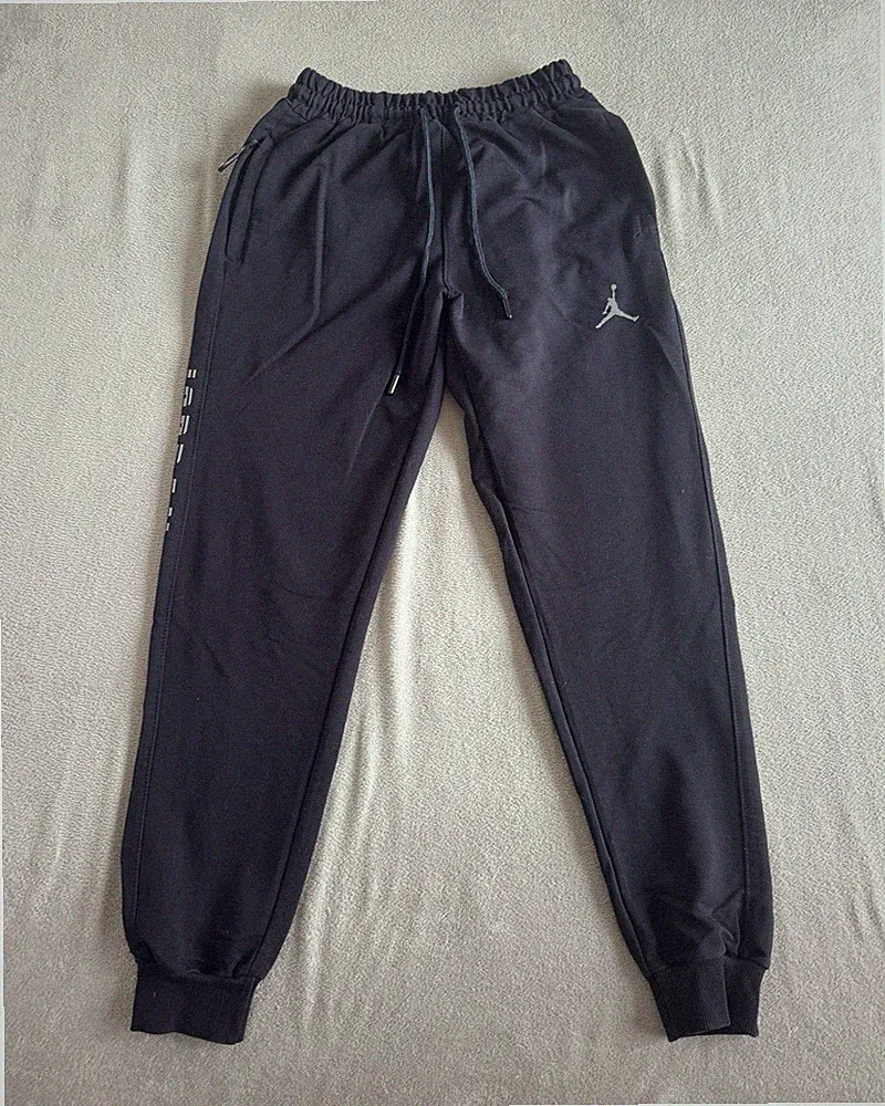 Jordan Herren Jogginghose Schwarz S tapered Baumwollmix Elastikbund Taschen
